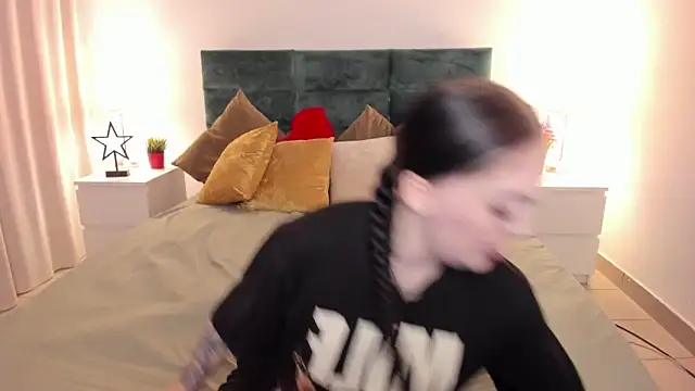 missAngellina Chat XXX in diretta