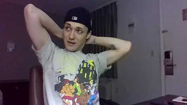 Jbenz420: онлайн-секс-чат