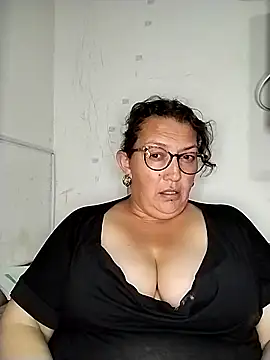 _Saraqueen Live XXX-Chat