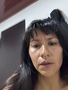 Huitaca_'s Live XXX Chat