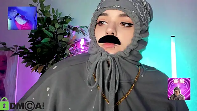 Mia_R0ss – Live XXX-chat