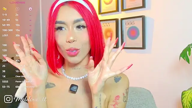 MelyTaylor_ live XXX chat