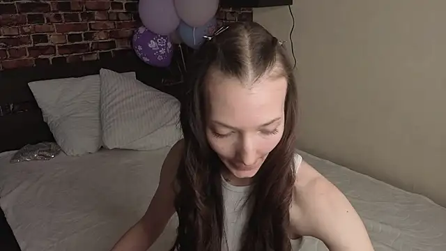 Lollyops Chat XXX live