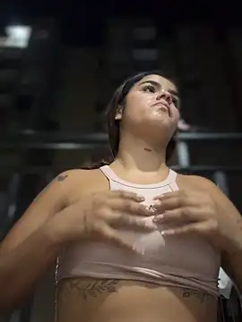 XXX chat uživo modela Kaily_Sweet16