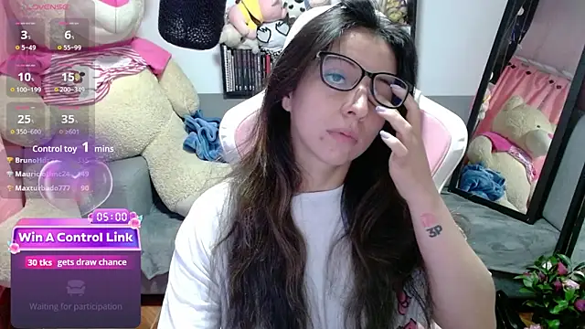 Онлайн чат XXX Maggie_Fox3