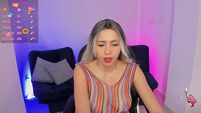 Chat XXX en directo de emilly_smith_1