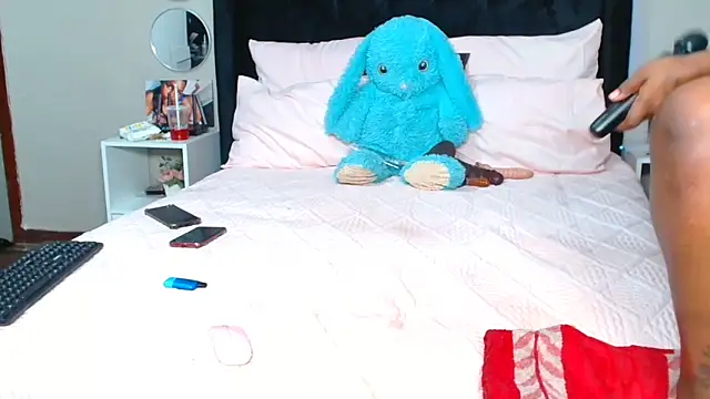 BLACKBERRYXXn Live XXX chat