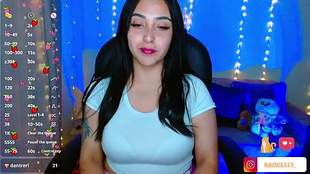 Chat XXX en directo de AmberGoddess_