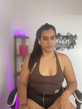 isabella_aristi03 Show Webcam