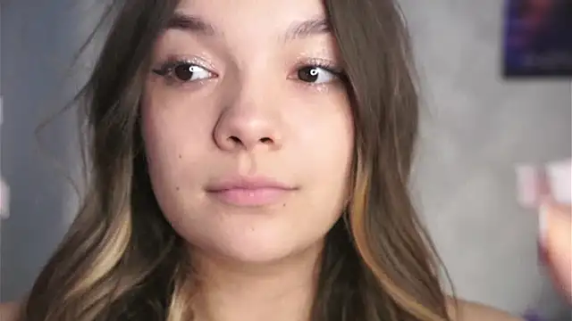 VeronaAppleberry live XXX chat