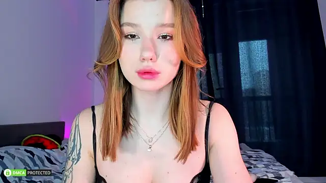 hey_tyankaa Pertunjukan Webcam