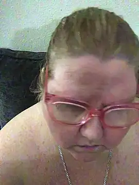 TheMotherPearl Webcam Show