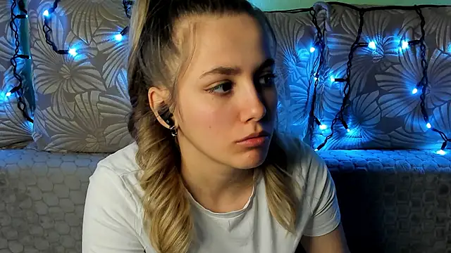 MaggieCake Live XXX Chat