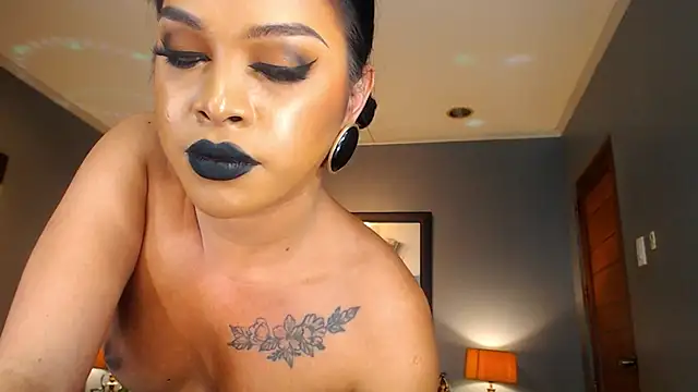 MarryQueen22n Live XXX chat