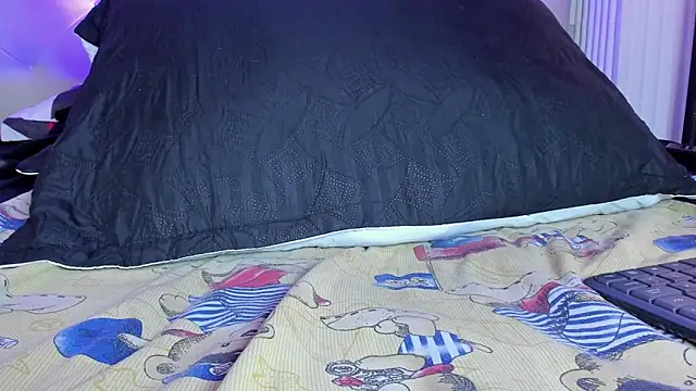 Chat +18 de Sami_Evanns ao vivo