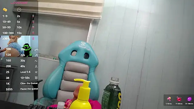 Chat XXX en directo de allison_max_tattoo