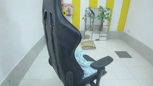 Chat +18 de mariana_blondee ao vivo