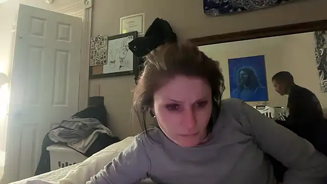 lillithluxx69 Adlı Modelin Canlı XXX Sohbeti