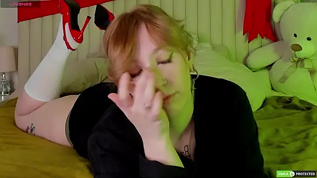 XXX chat uživo modela RachelCart