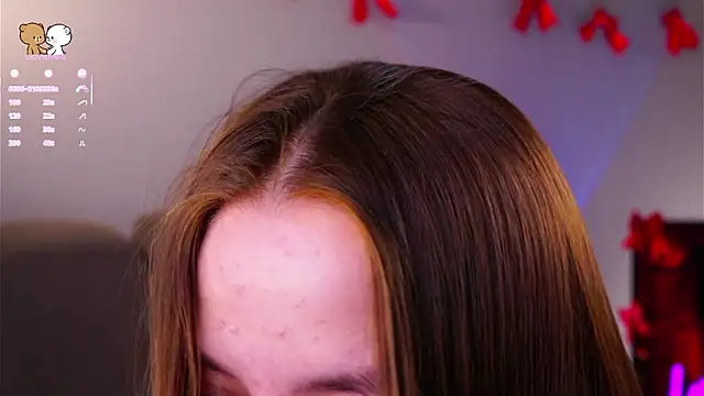 Chatroom XXX en direct de FalineDowlen