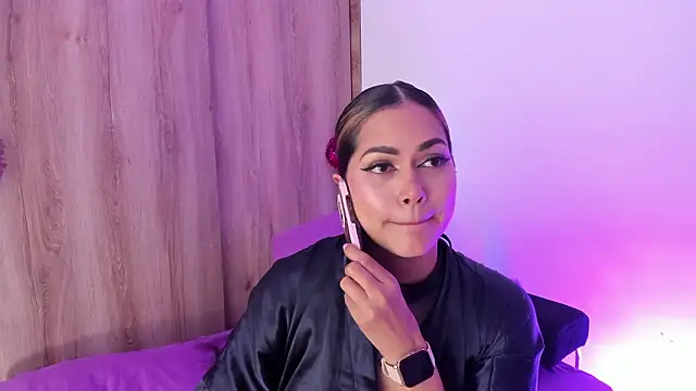 Chat XXX en directo de TattyBunny