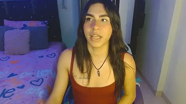 Lyaa_Cute webkamerás műsora