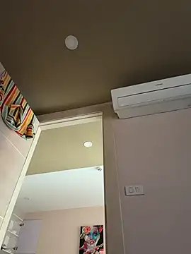 دردشة MiraReach الجنسية المباشرة