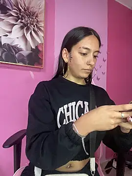 Chat +18 de Alaska_euphoria ao vivo