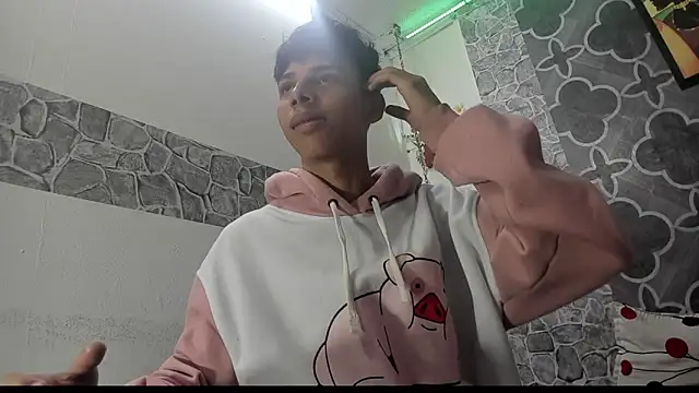 sexyboys_cutex18 现场XXX聊天