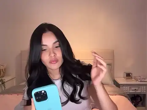 Victoria_Poet: απευθείας συνομιλία ΧΧΧ