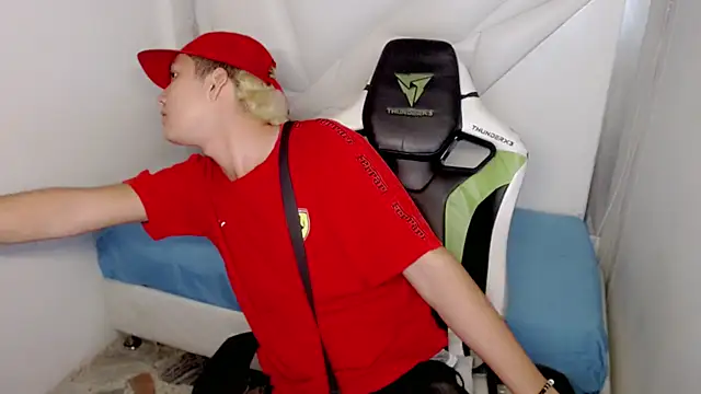 Street_poemm_ 现场XXX聊天