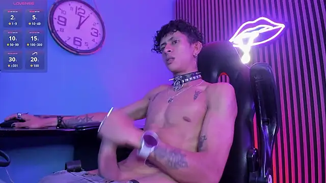 Chatroom XXX en direct de Maximoking26