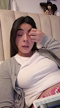 Онлайн чат XXX Lunecita