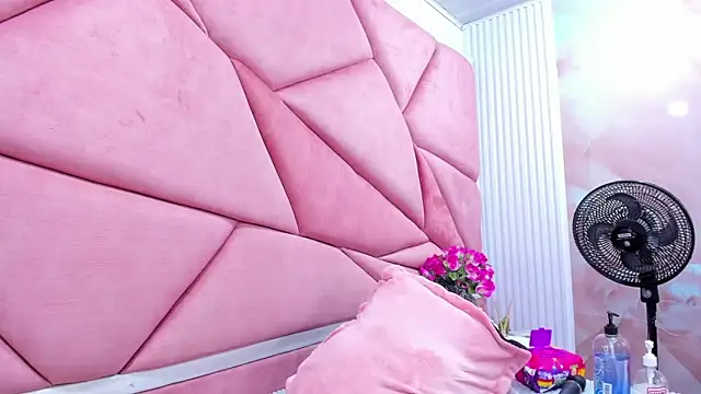 Mariana_PrinのライブXXXチャット