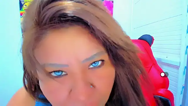 Онлайн чат XXX victoria_love89