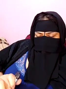 Egypt_monmon Adlı Modelin Canlı XXX Sohbeti