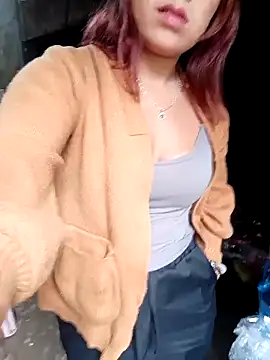 MelylynaのライブXXXチャット