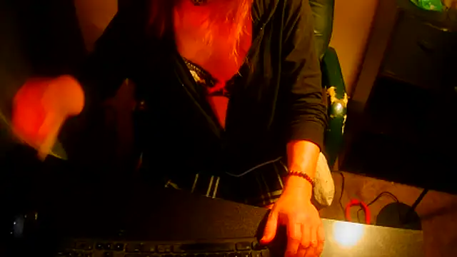 GoodGirlKelly Pertunjukan Webcam