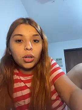 Онлайн чат XXX baddieasiantv