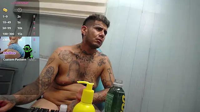 allison_max_tattoo Chat XXX in diretta