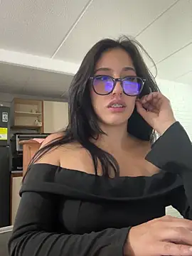 susi_chimm's Live XXX Chat