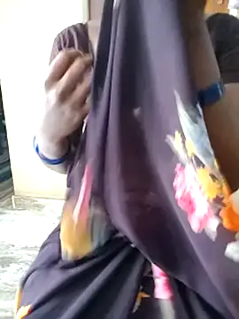 Telugu-Mandaram0645: διαδικτυακό σόου στην κάμερα