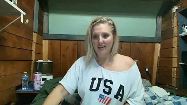 lisaxlovexxx's Live XXX Chat