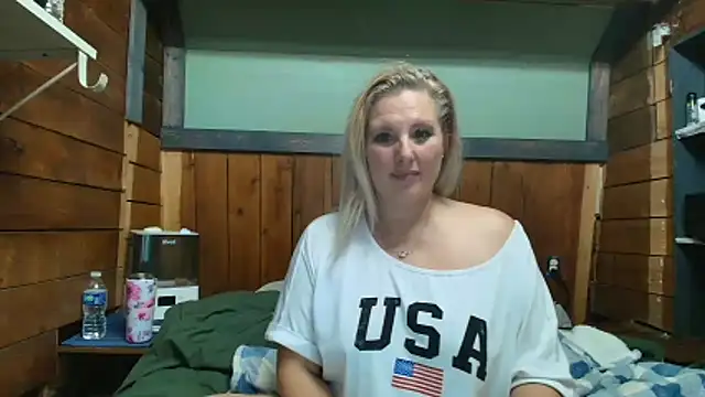 Chat XXX en directo de lisaxlovexxx