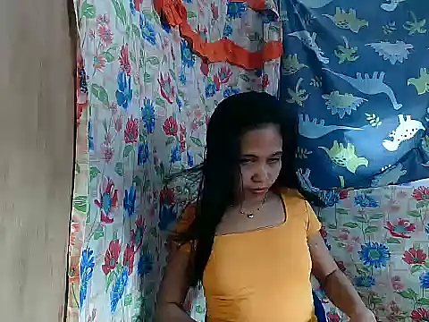 PinaySkinnyGirl élő XXX-chatje