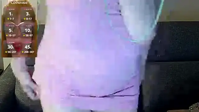 TittyLandQuebec's Live XXX Chat