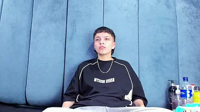 Megan_Thompson_ Live XXX-chat