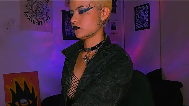 alex_one888 即時 XXX 聊天