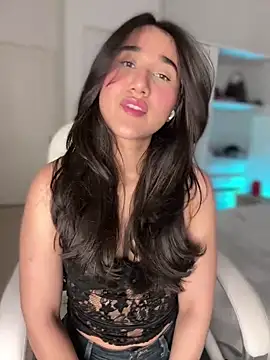 แชท XXX สดของ julieta_jhonss