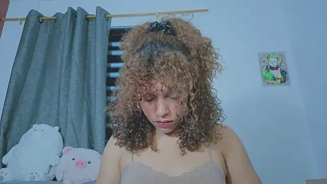 Ada_gales_ live XXX chat